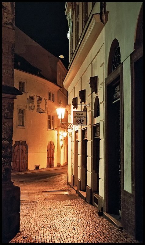 Ночные улочки 2photo preview