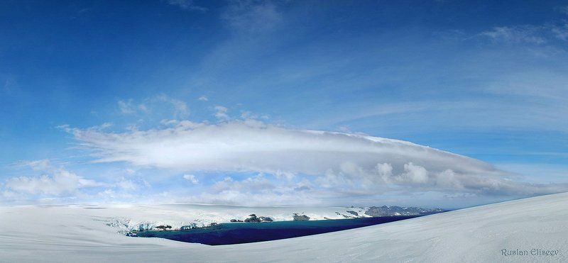 антарктика, бухта,ледник. зима отступаетphoto preview