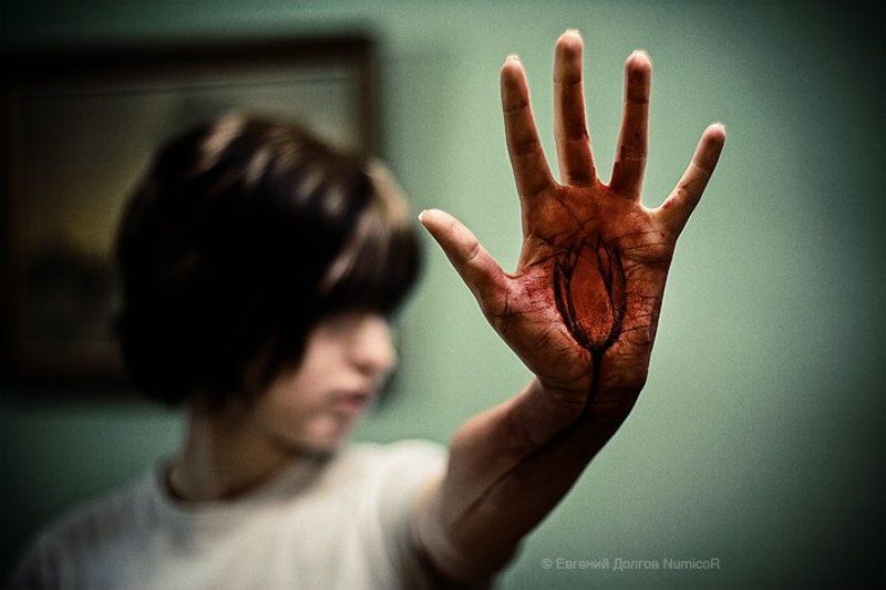 рука, девушка, картина, ураски, цветок, рисунок obscure flowerphoto preview