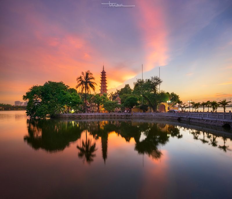 Tran Quoc Pagoda 04photo preview