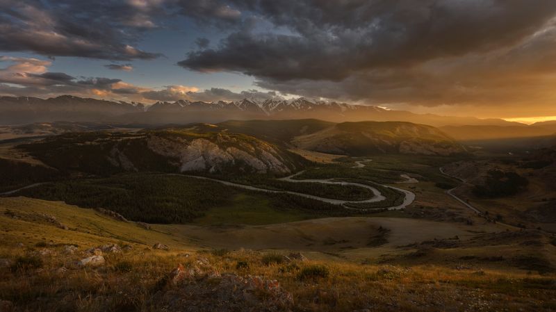 алтай, озеро, горы, лес, природа, закат, рассвет, красота, приключения, путешествие Причудливые изгибы реки Чуиphoto preview
