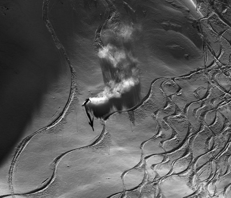 горные лыжи, горы, спуск, тень Догоняя тень...photo preview