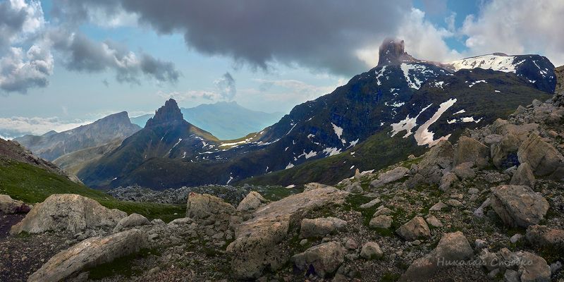 кавказ горы лето облака На перевалеphoto preview