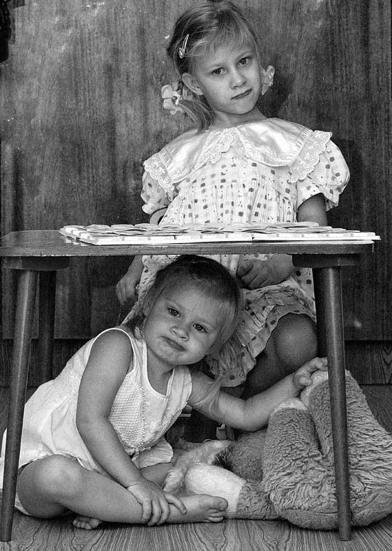 сестры, девочки Сестричкиphoto preview