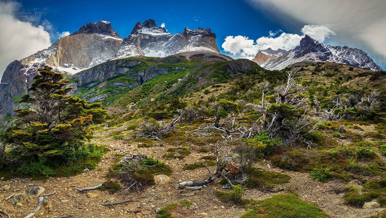 Los Cuernos. Автор: Jaroslaw Frycz , Jaroslaw Frycz
