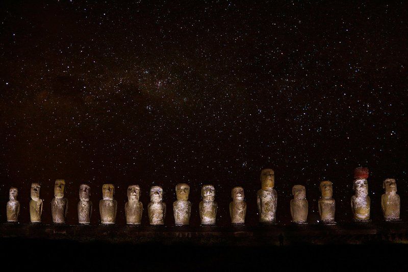 Звезды, Млечный путь, Моаи, Ночь, Остров пасхи, Чили Моаи и Млечный путьphoto preview