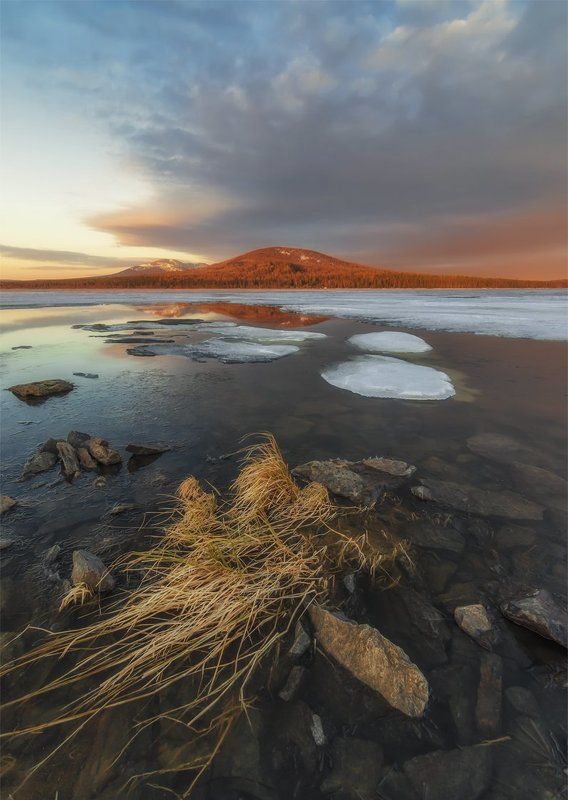 Восход, Горы, Дикая природа, Небо, Озеро, Пейзаж, Природа, Рассвет, Урал, Утро Зюраткуль рассветныйphoto preview