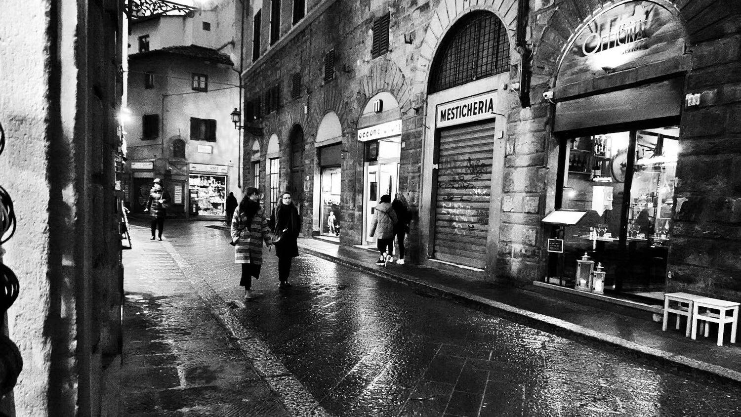 ***. Автор: 王锋 , 王锋