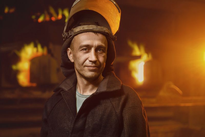 Портрет плавильщикаphoto preview