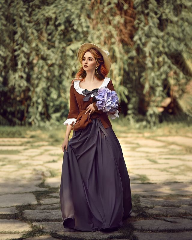 ДЕВУШКА В ШЛЯПЕphoto preview