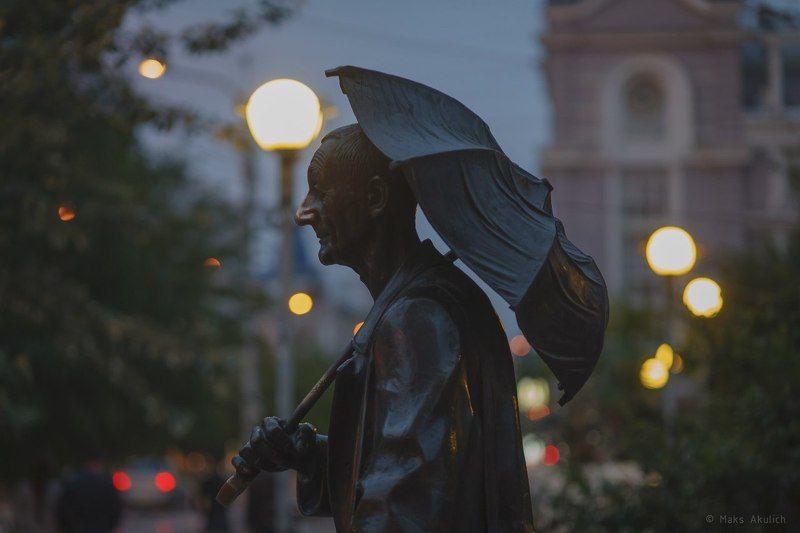 красноярск, памятник, поздеев Застывший в бронзеphoto preview