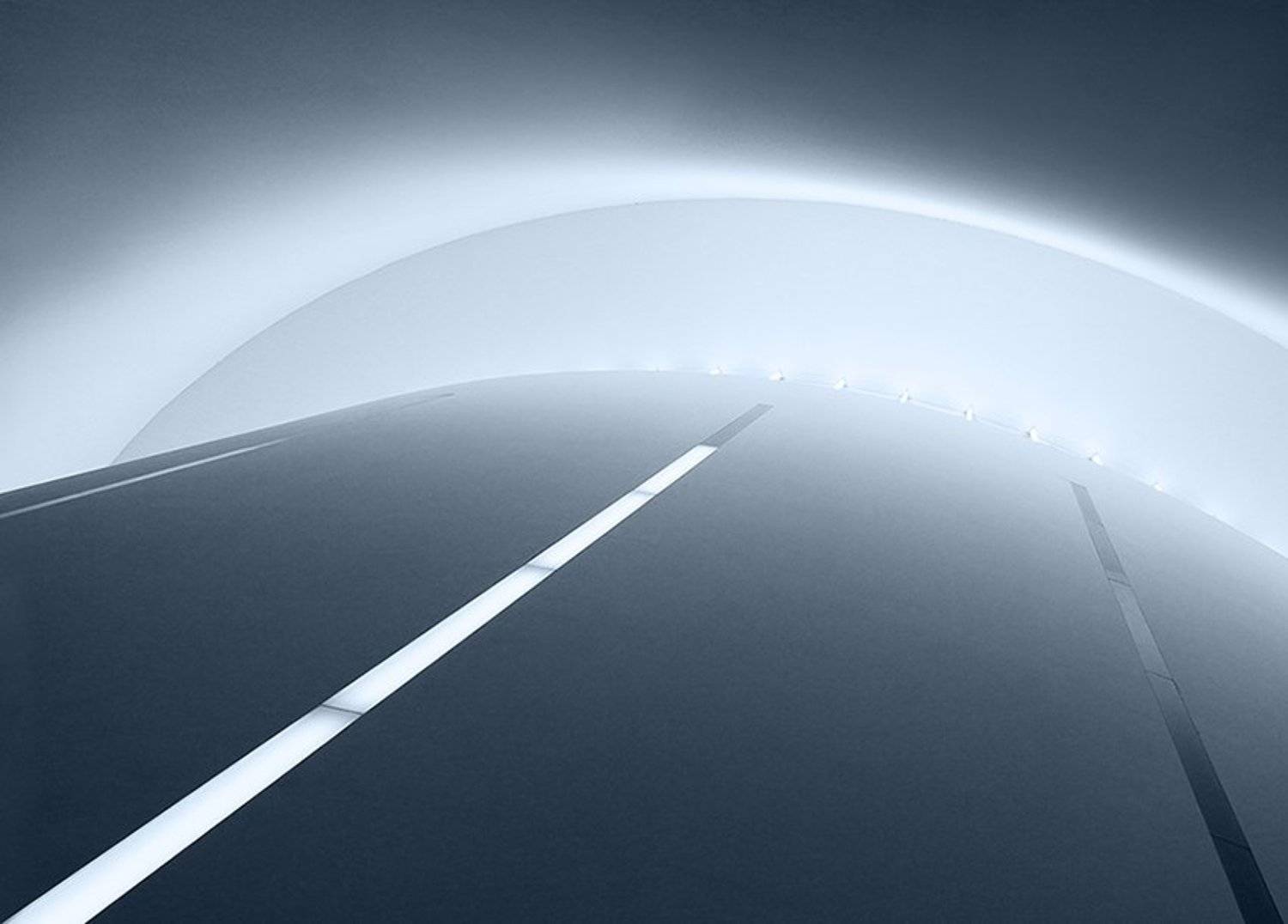 Into the light. Автор: Marzena Wieczorek , Marzena Wieczorek