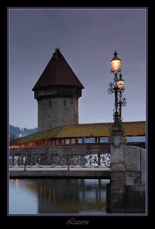 люцерн, вечер, фонарь Старый мостphoto preview