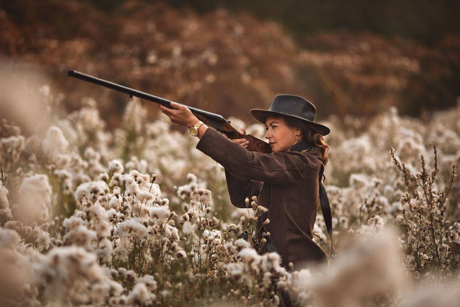Охотница. Автор: Щукина Елена Валерьевна женский портрет охотница лето ружье, Щукина Елена Валерьевна