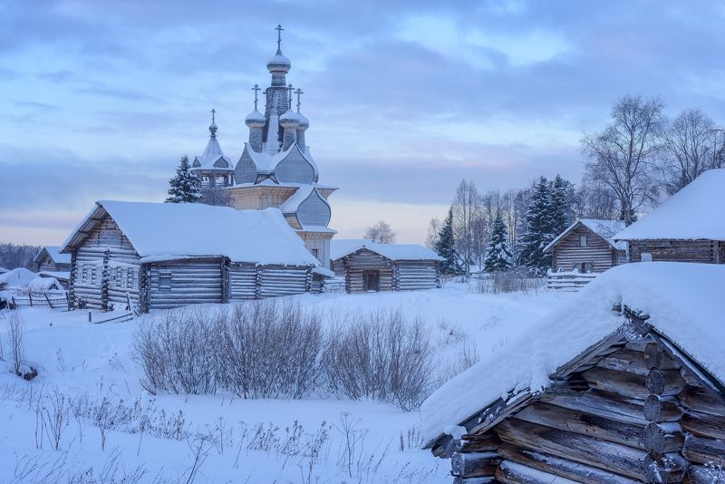 Синий пейзаж...IIphoto preview