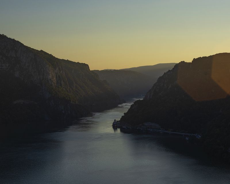 пейзаж, пейзажная фотография, пейзажи, дунай, сербия, река, закат, камни, скалы, берег, путешествие, landscape, landscapes, landscape photography Дунай, Восточная Сербияphoto preview