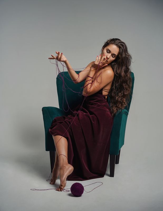 Вязальщицаphoto preview