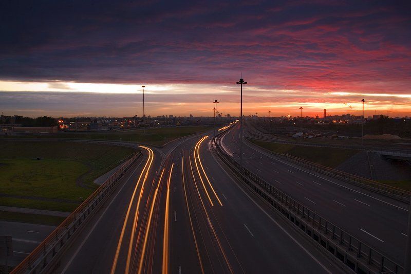 дорога, кольцевая, автомобиль, город, санкт-петербург, движение, закат, дом, трасса, скорость, облако, небо, dyadyavasya Закат и КАДphoto preview