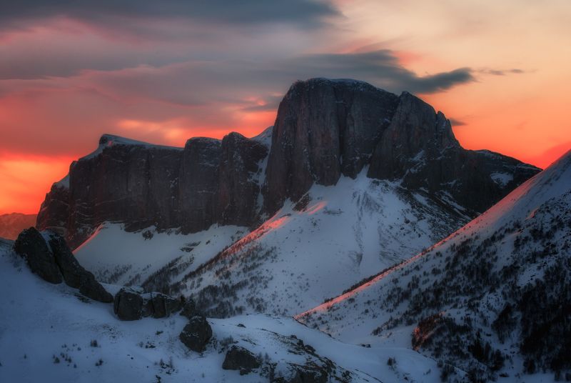 горы , кавказ, февраль, 2015 , ачешбок , рассвет . День будет удачнымphoto preview