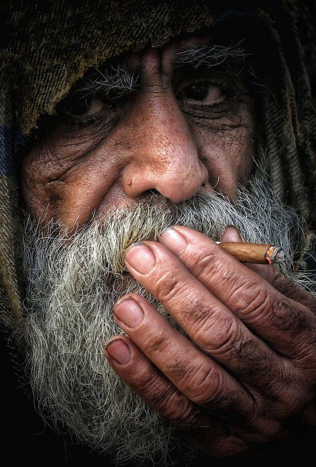 One breath after another and the journey ends. Автор: غيث الساعدي , غيث الساعدي