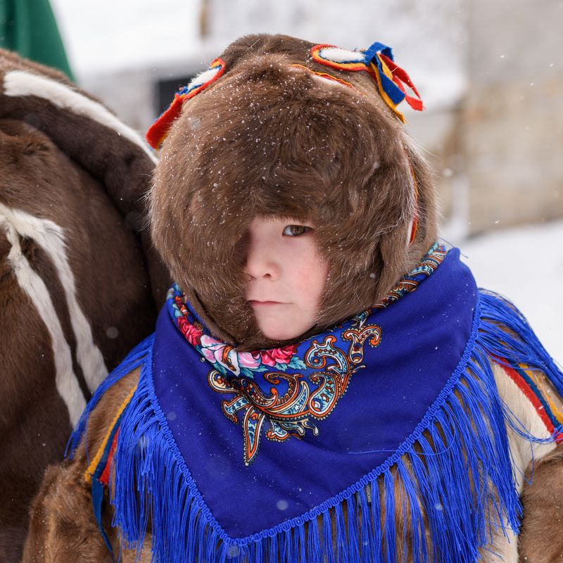 ненцы ямал ребенок Дочь оленеводаphoto preview