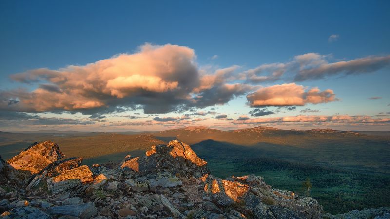 Вид с горы Уванphoto preview