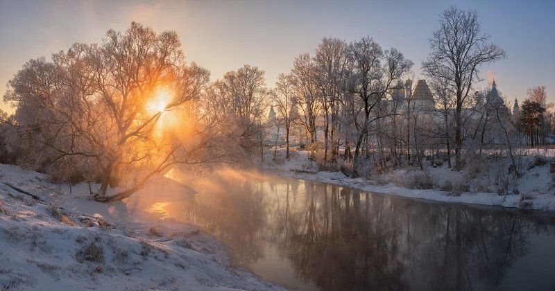 луч солнца в Рождествоphoto preview