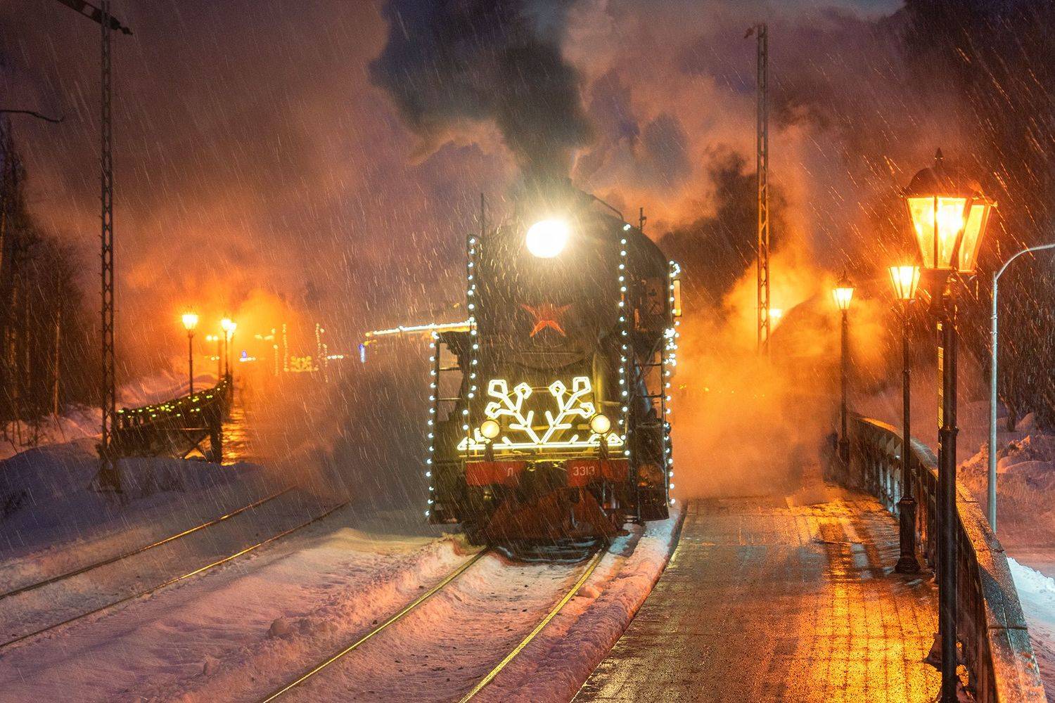 Рускеальский экспресс. Автор: Андрей Базанов , Андрей Базанов