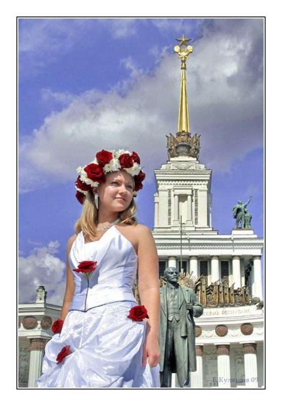 город, ввц, вднх, москва, кулешов,70 лет ввц,столица,розовый сад, девушка,розы Здравствуй, страна героев, страна мечтателей, страна ученых!photo preview