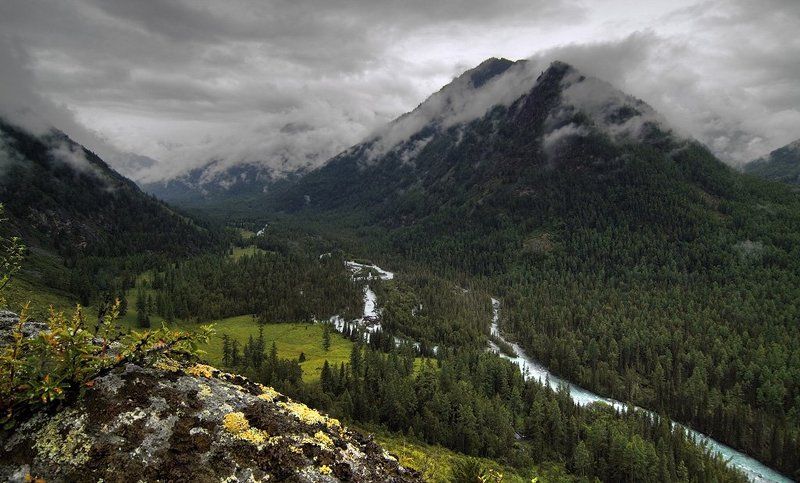 горы , реки , облака Долина реки Кучерлаphoto preview