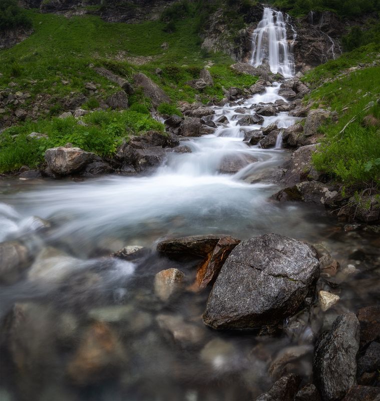 россия, кчр, кавказ, пейзаж, природа, горы, водопад, имеретинские озера, закат, цветы, сергейалтушкин Большой Имеретинский водопадphoto preview
