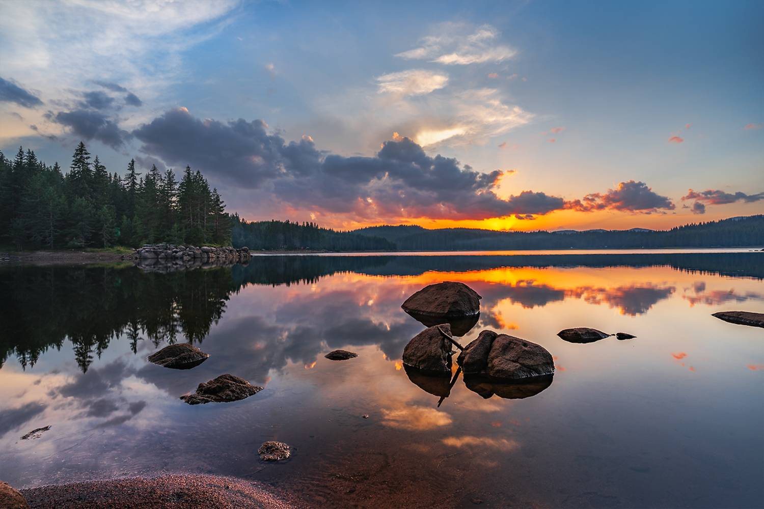 landscape nature scenery spring lake reflection sunset evening sun mountain bulgaria весна горы озеро, Александров Александър