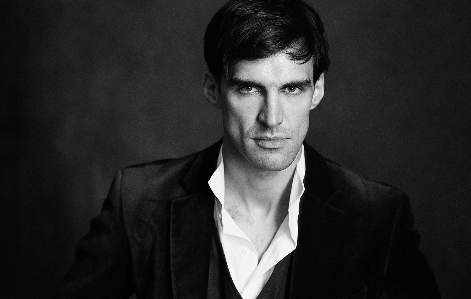 Портретное. Автор: Алексей Назаров портрет, мужской портрет, Алексей Назаров