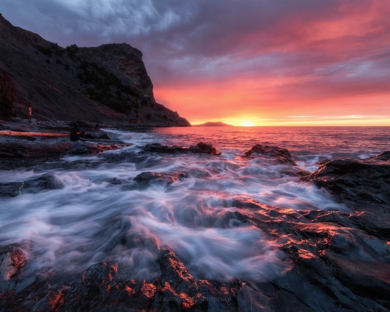 Рассвет в Синей бухтеphoto preview