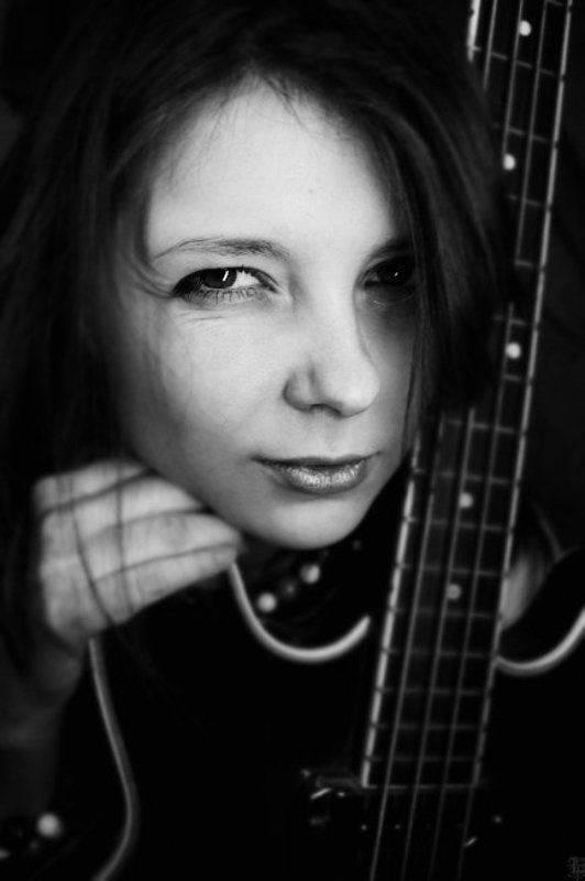 Lucem Настя бас-гитара хитроphoto preview