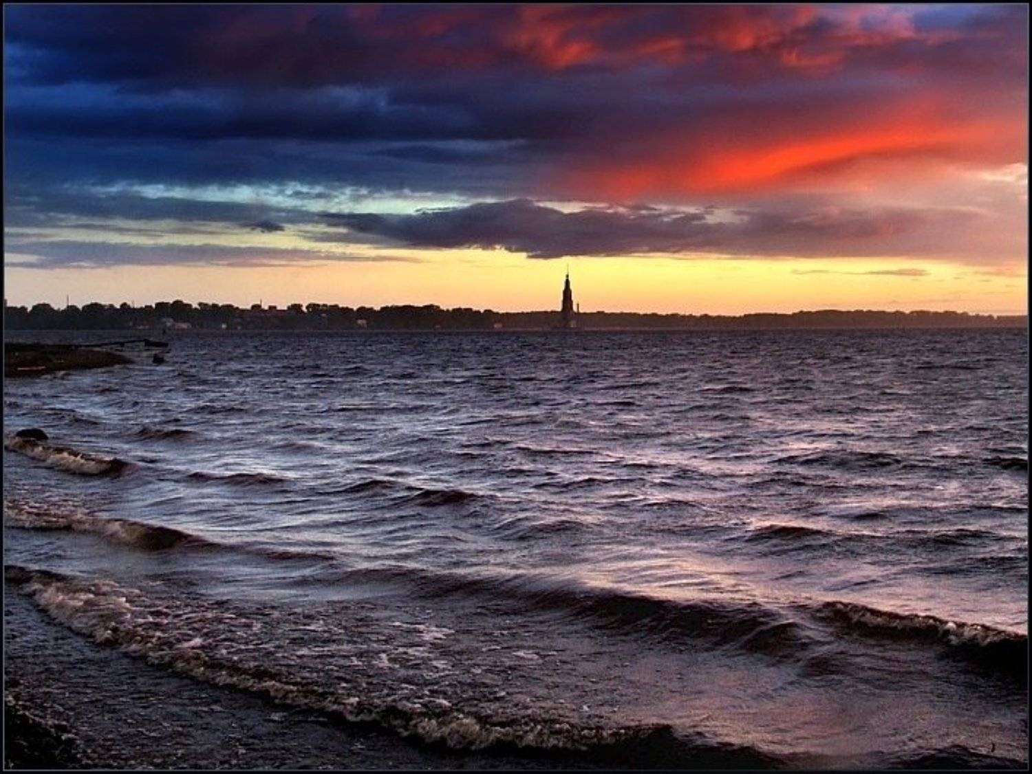 : Ветер, местами порывистый :. Автор: Trainee , Trainee