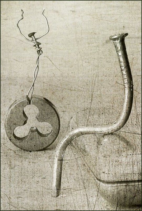 Девочка на шареphoto preview