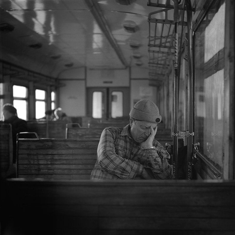 электричка, лыжник ***photo preview