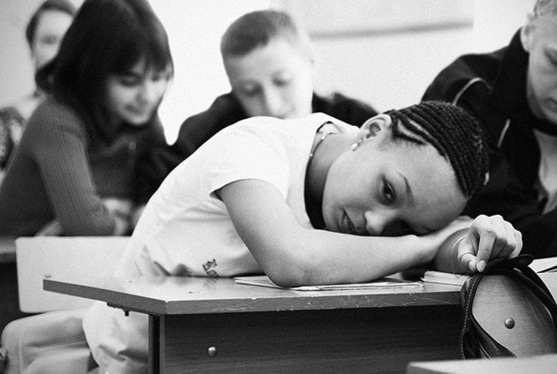 дети уром задумчивость мысли Мысли о чем-то своемphoto preview