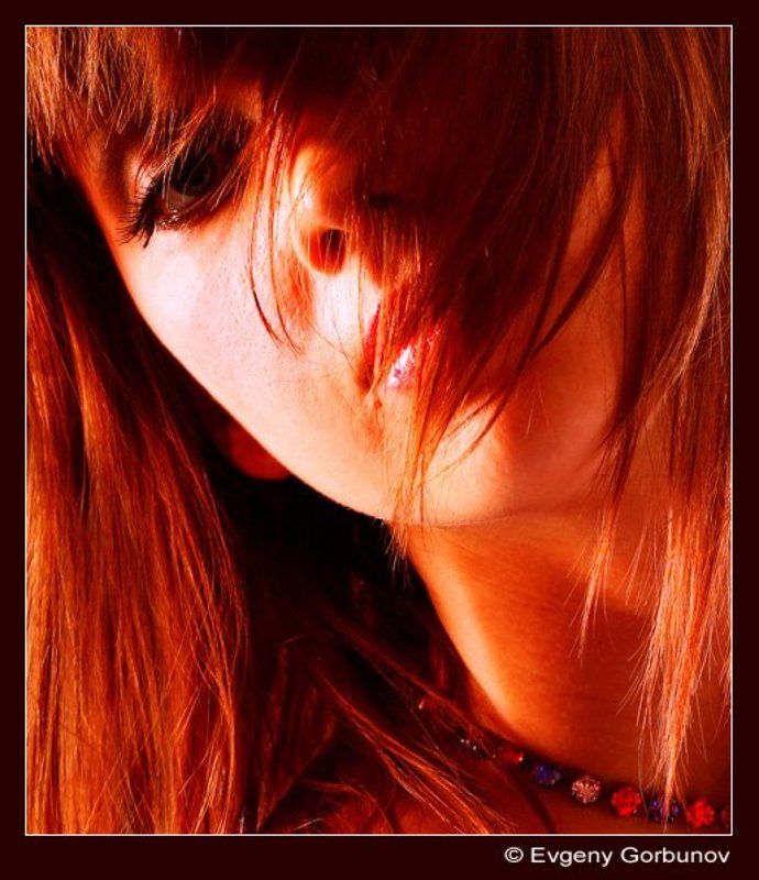 девушка, girl, портрет, portrait, студия, studio, красное, red Пламеннаяphoto preview