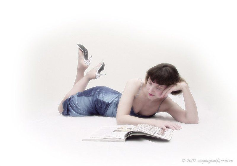 портрет девушки в облаках Безмятежностьphoto preview