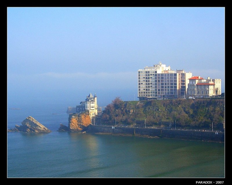 франция, страна_басков,  атлантический_океан, биарритц, утро,туман, paradox Хрупкая красота океанаphoto preview