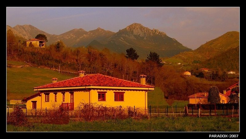 испания,деревня,вечер,солнце,светлов,paradox Щедрое солнце испанской глубинки или Перечитывая Светловаphoto preview