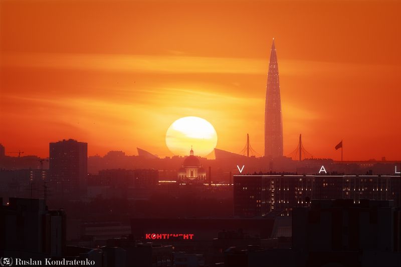 санкт-петербург, закат, лахта-центр, лахта, небоскреб, прострел, зенит арена, вантовый мост, зсд, троицкий собор, композитная фотография, time blending Закат над Санкт-Петербургомphoto preview