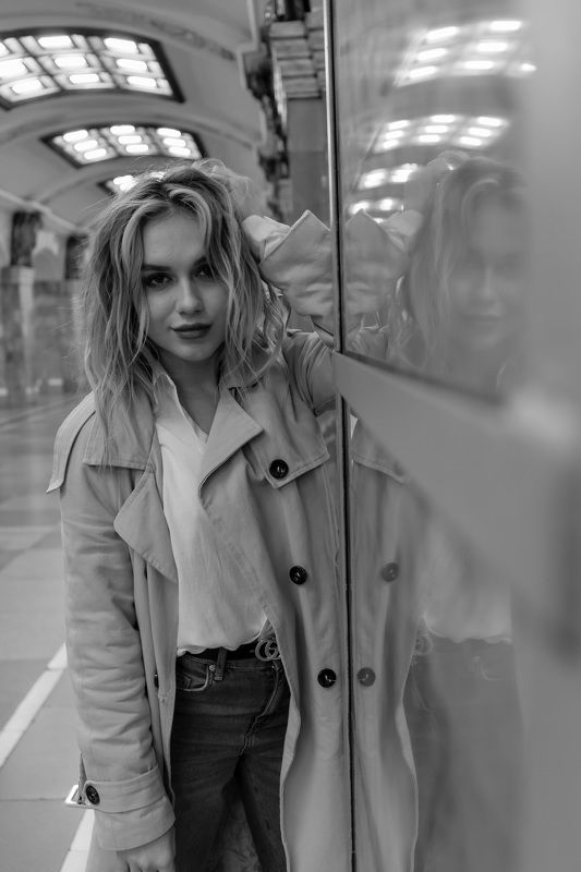 #женскийпортрет #вметро #чб #чернобелое МЕТРОphoto preview