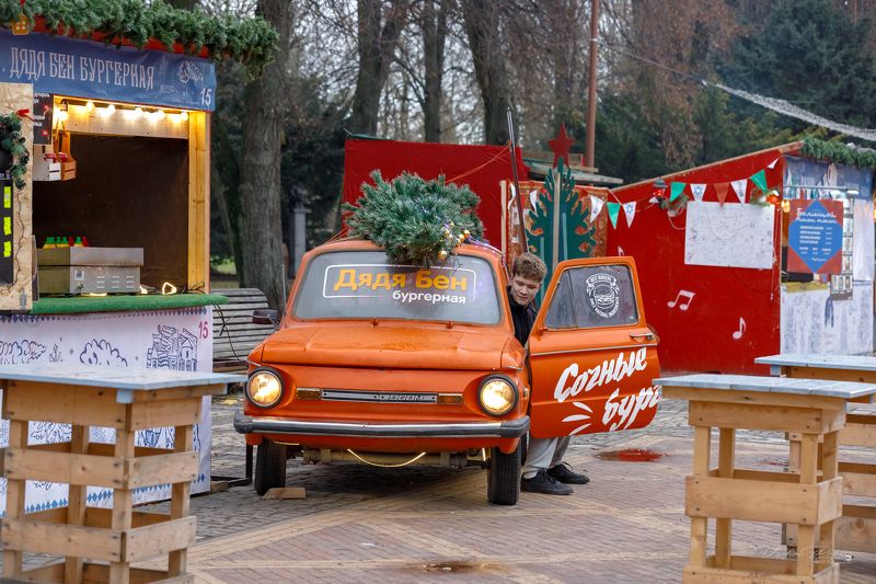 Запорожец, автомобиль, фотография, кафе, Калининград, позитив, улица, Россия, Свирин Вадим, оранжевый, Zaporozhets, car, photography, cafe, Kaliningrad, positive, street, Russia, Vadim Svirin, orange Запорожецphoto preview