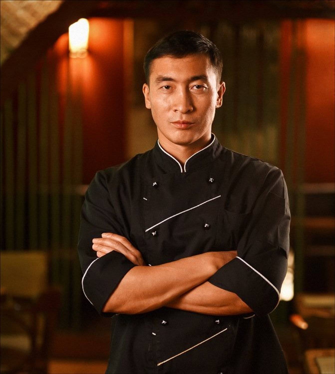 , Роман Быков