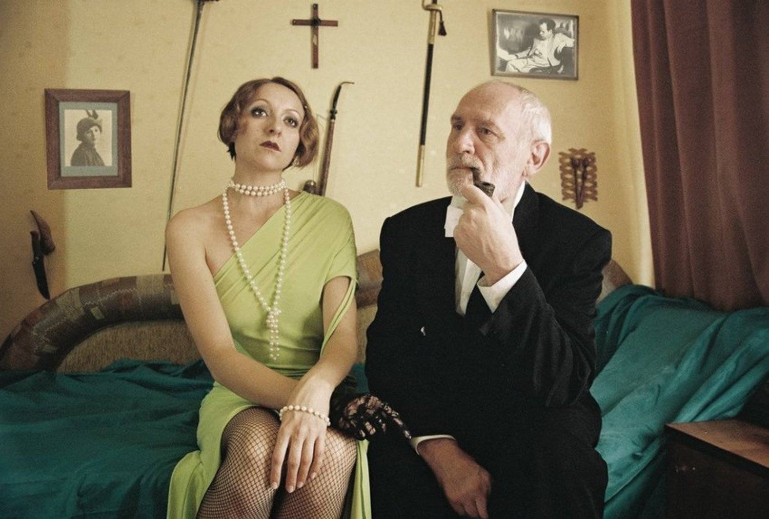 неравный брак. Автор: Adams 20-30гг., Adams