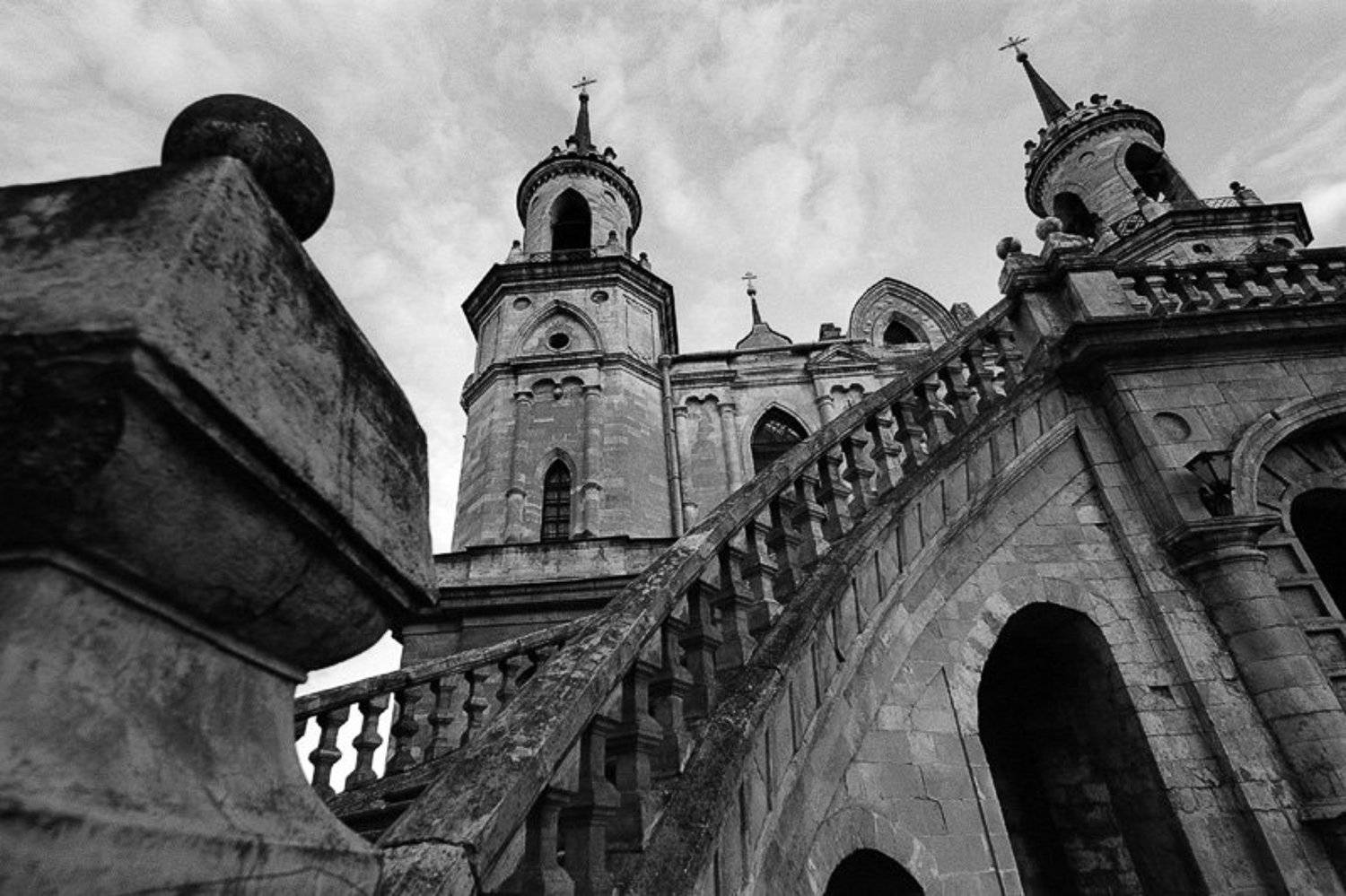 Автор: Анюта Добровольская архитектура, готика, церковь, псевдоготика, Анюта Добровольская
