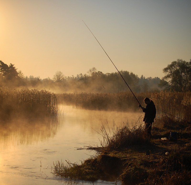 На рыбалке...photo preview